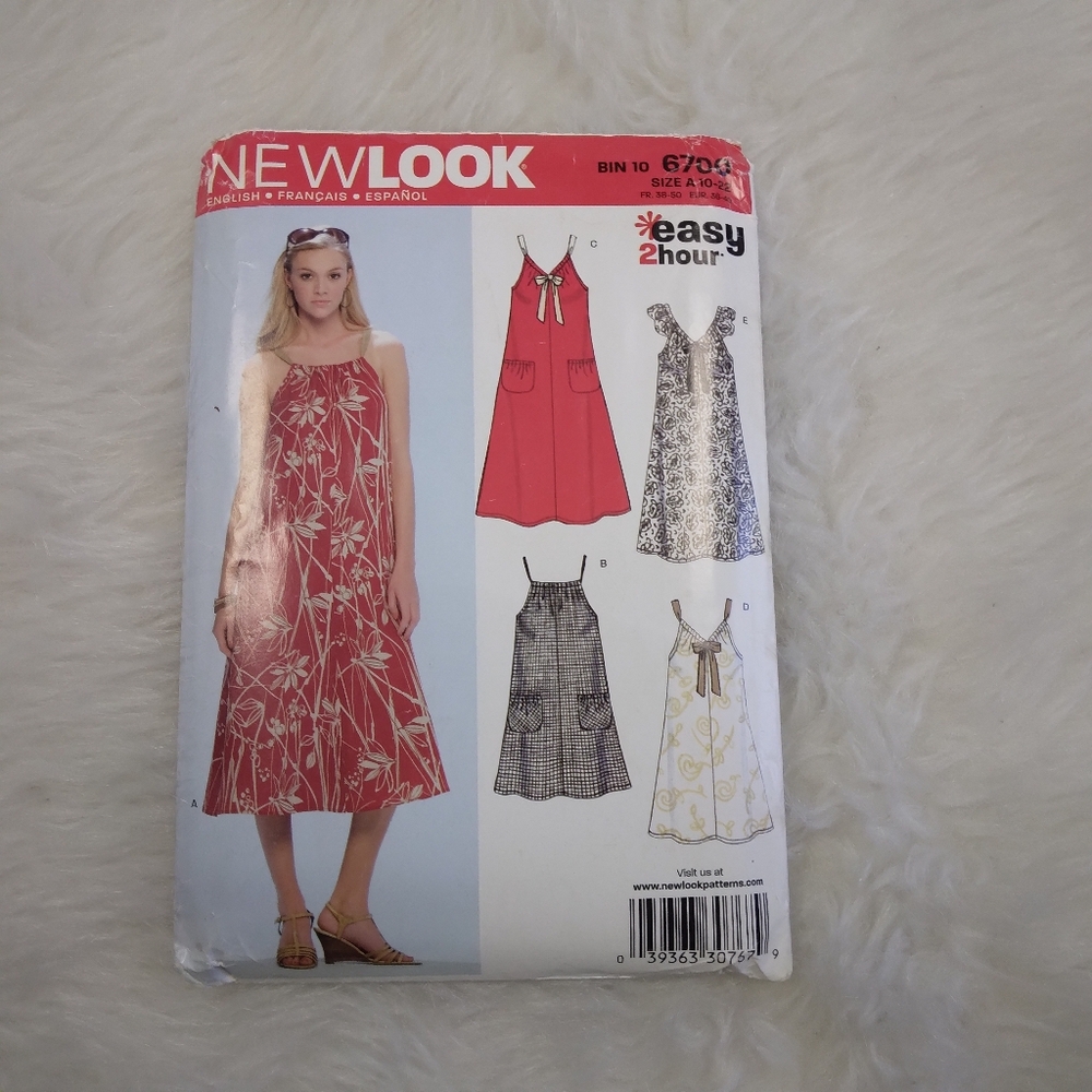 NEW LOOK 6700 SZ 10-22 Easy 2 Hour Dress In 4 Variations And 2 Lengths